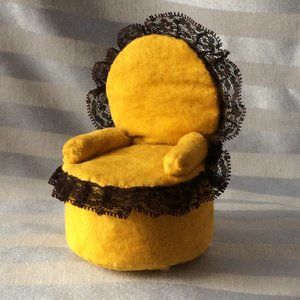 Vtg Pin Cushion Velvet Arm Chair w/black lace